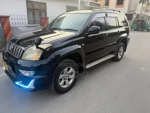 Toyota Land Cruiser Prado 2006 Black
