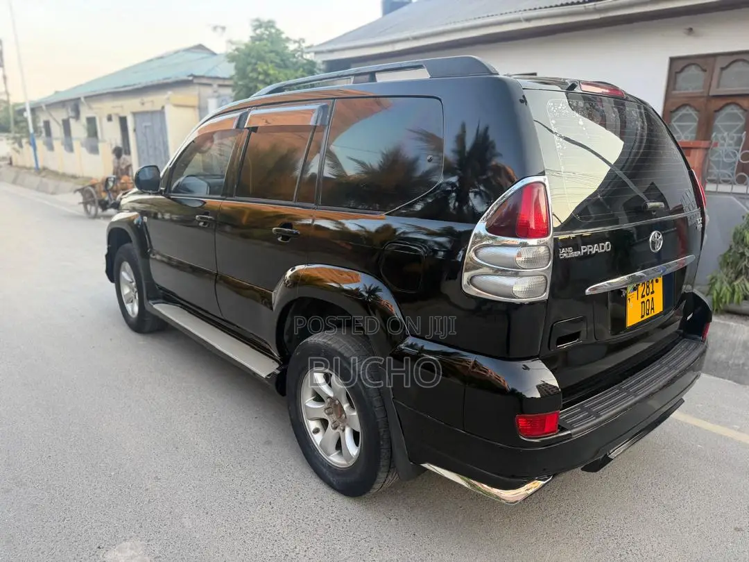 Toyota Land Cruiser Prado 2006 Black