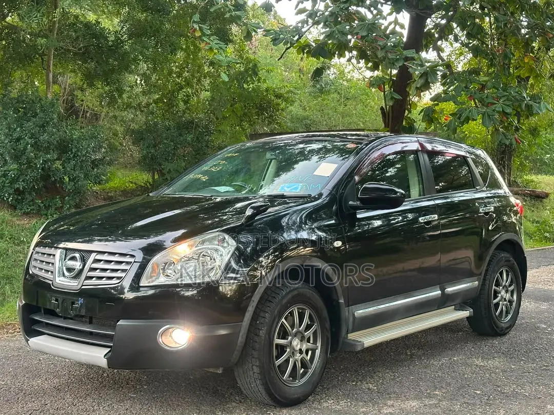Nissan Dualis 2012 Black