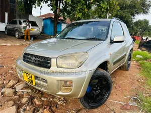 Toyota RAV4 Automatic 2003 Silver