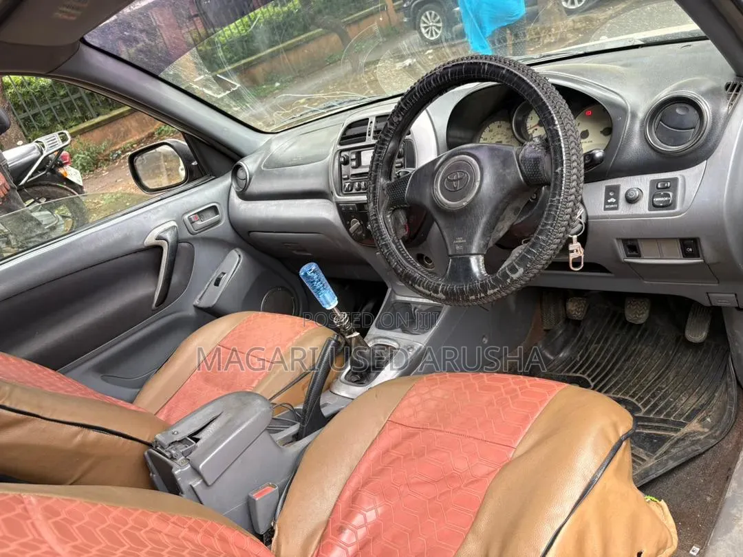 Toyota RAV4 Automatic 2003 Silver