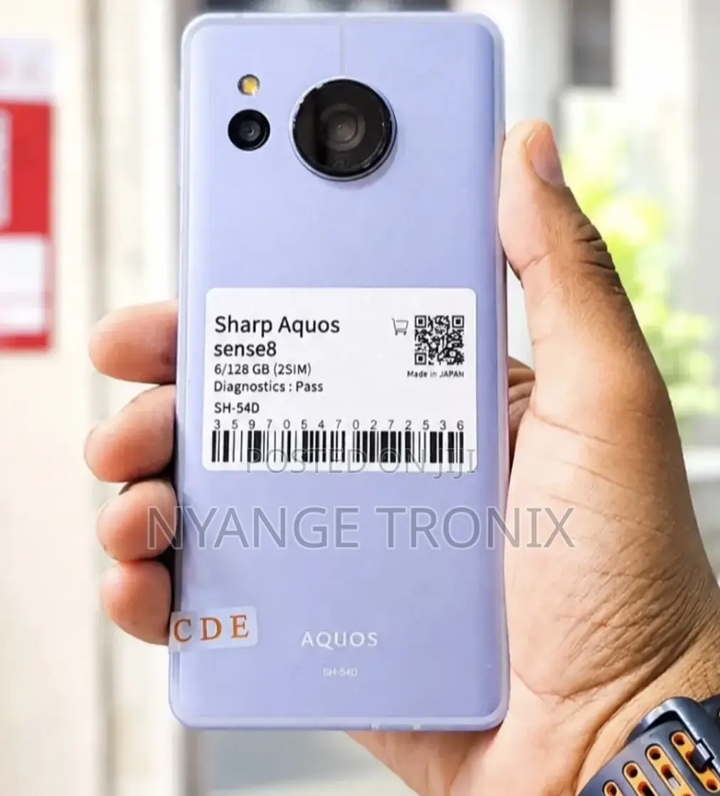 Sharp Aquos Sense 8 128 GB Silver