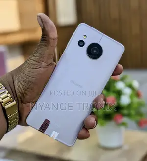 Sharp Aquos Sense 8 128 GB Silver