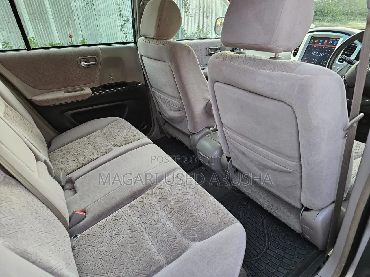 Toyota Kluger 2005 Silver