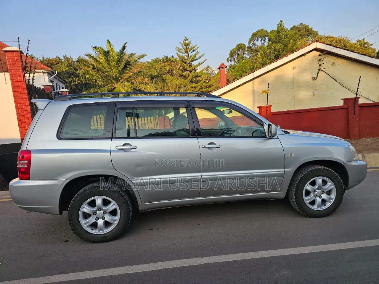 Toyota Kluger 2005 Silver