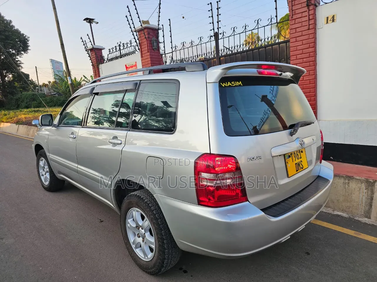 Toyota Kluger 2005 Silver