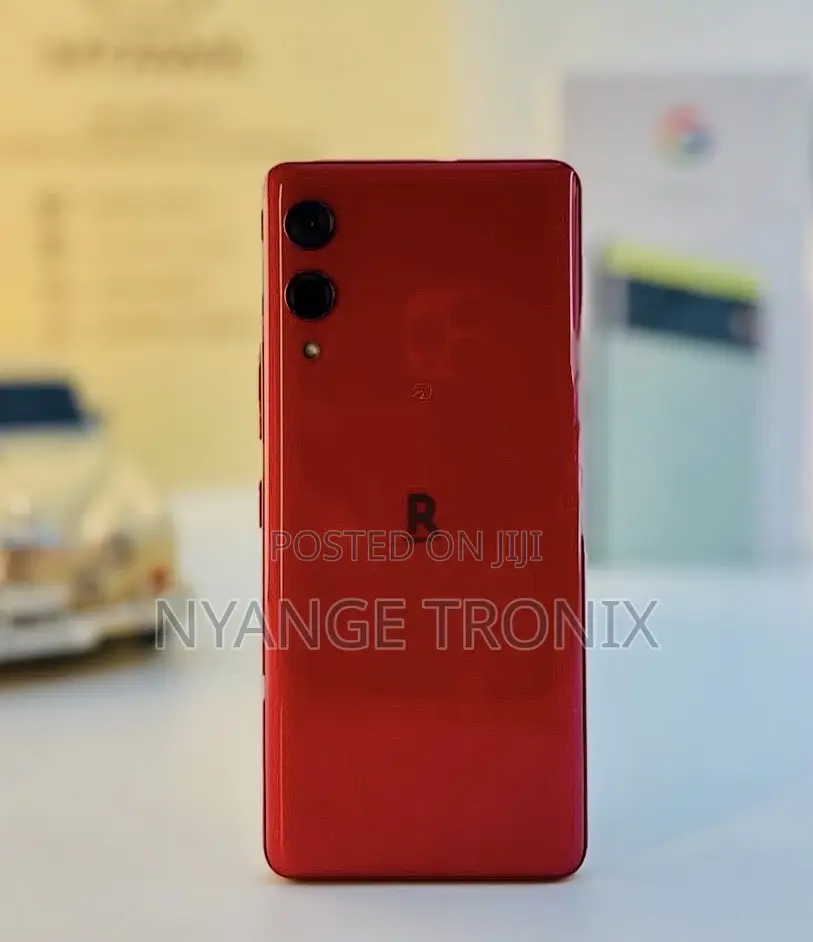 Rakuten Hand 4G 64 GB Red