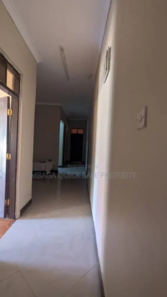 3bdrm Apartment in Mbezi for sale
