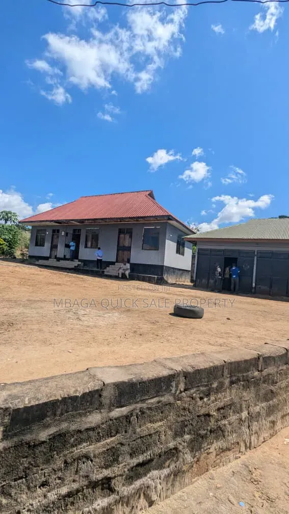 3bdrm Apartment in Mbezi for sale