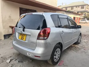 Toyota Corolla Spacio 2004 Silver