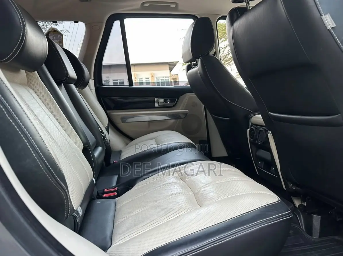 Land Rover Range Rover Sport 2010 Gray