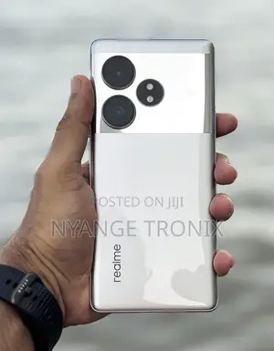 Realme GT 6 512 GB Gray