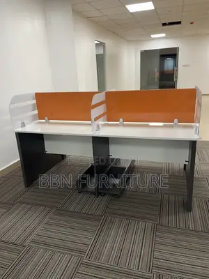 Work Station Table