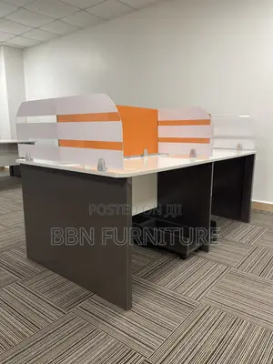 Work Station Table