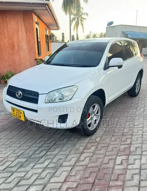 Toyota RAV4 2008 White