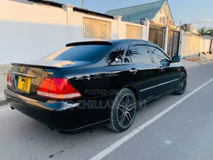 Toyota Crown 2007 Black