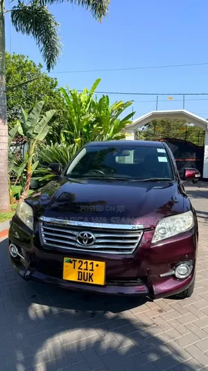 Toyota Vanguard 2010