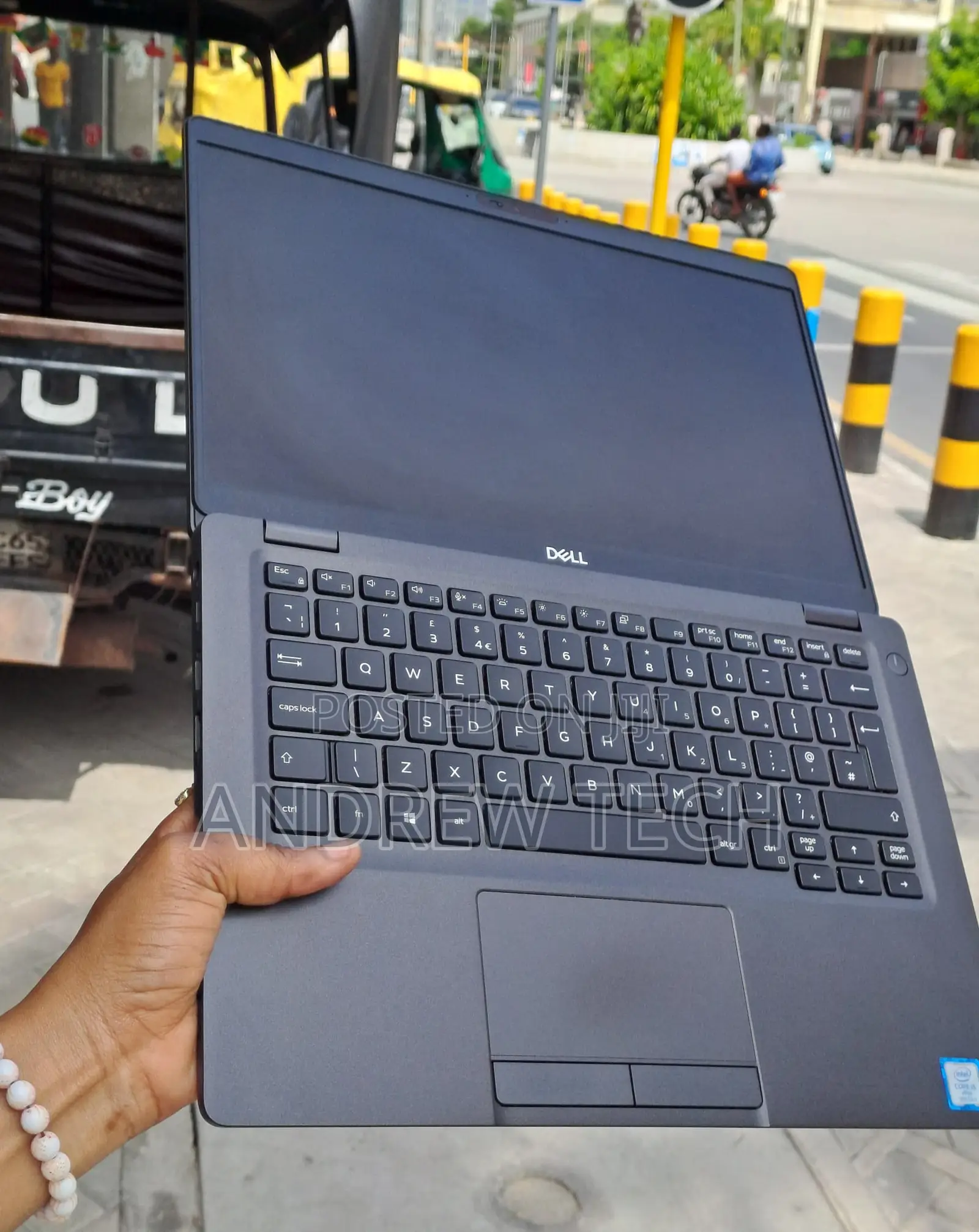 Laptop Dell Latitude 5400 8GB Intel Core i5 SSD 256GB