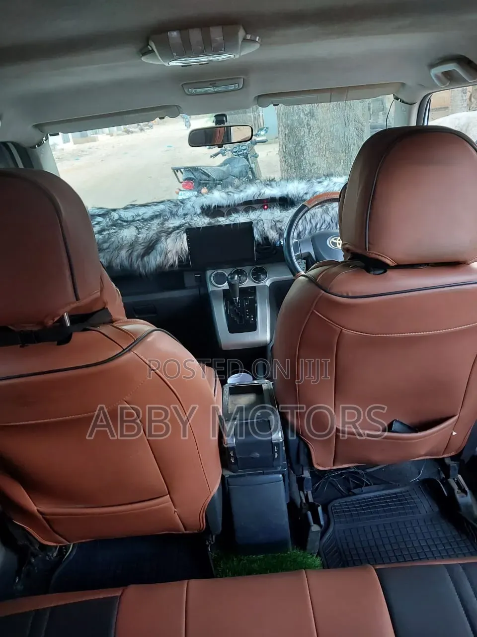 Toyota Corolla Rumion 2015 White