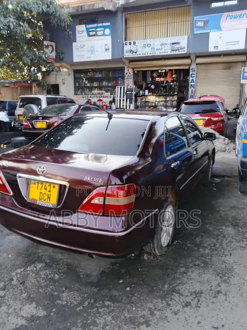 Toyota Brevis 2005 Maroon