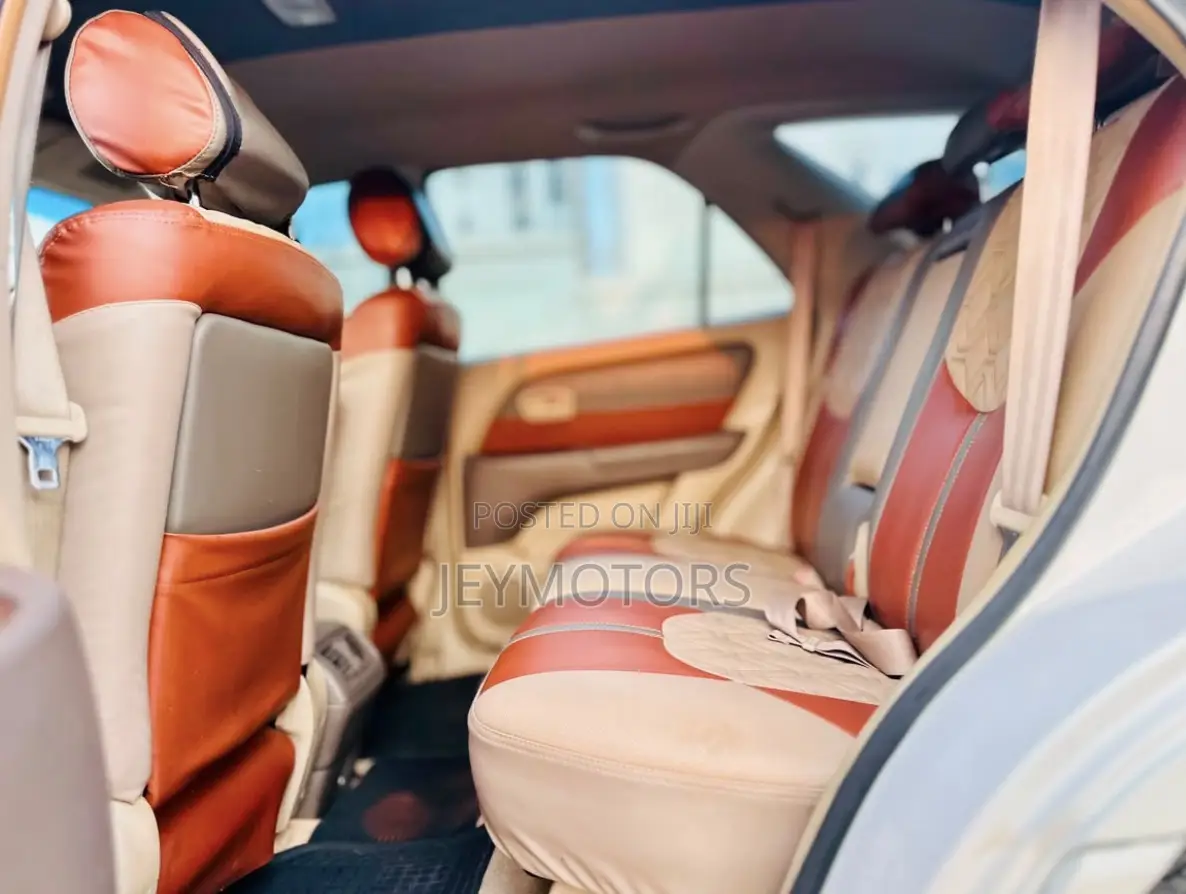 Toyota Harrier 2003 White