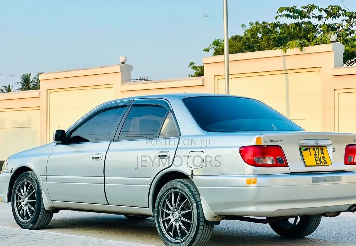 Toyota Carina 1999 Silver
