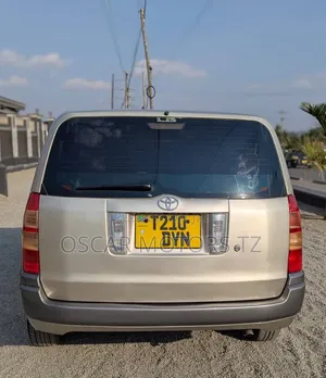 Toyota Succeed 2006 Silver