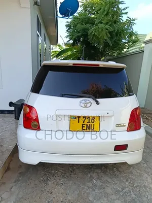 Toyota IST 2006 White