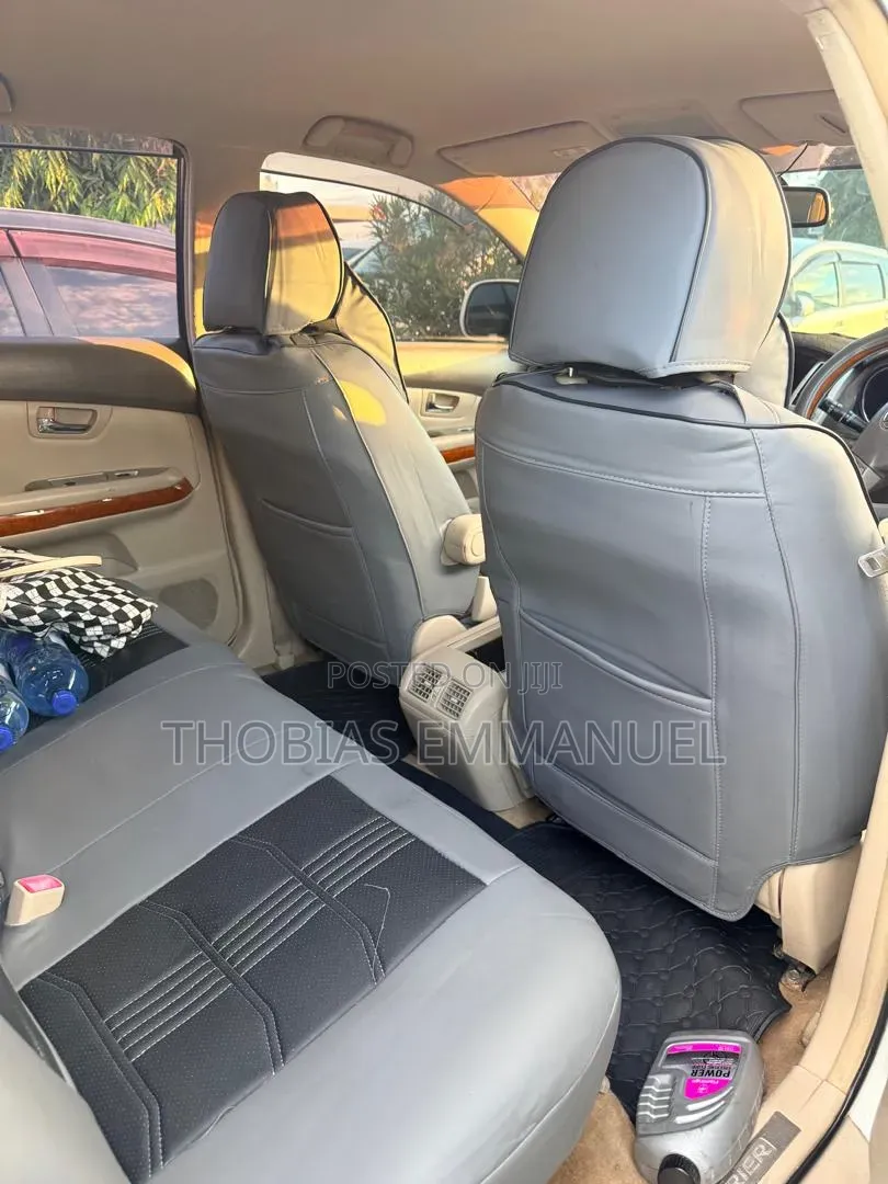 Toyota Harrier 2005 White