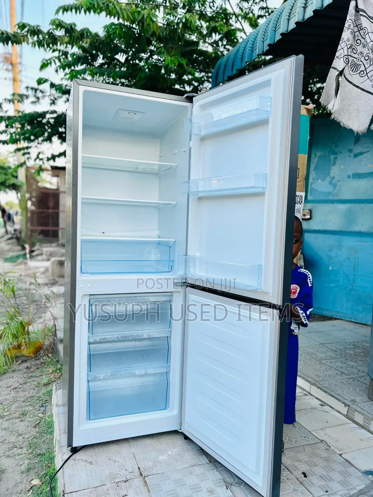 Hisense Friji No Water Dipensa