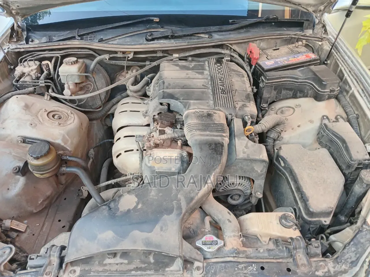 Toyota Mark II 2000 Silver