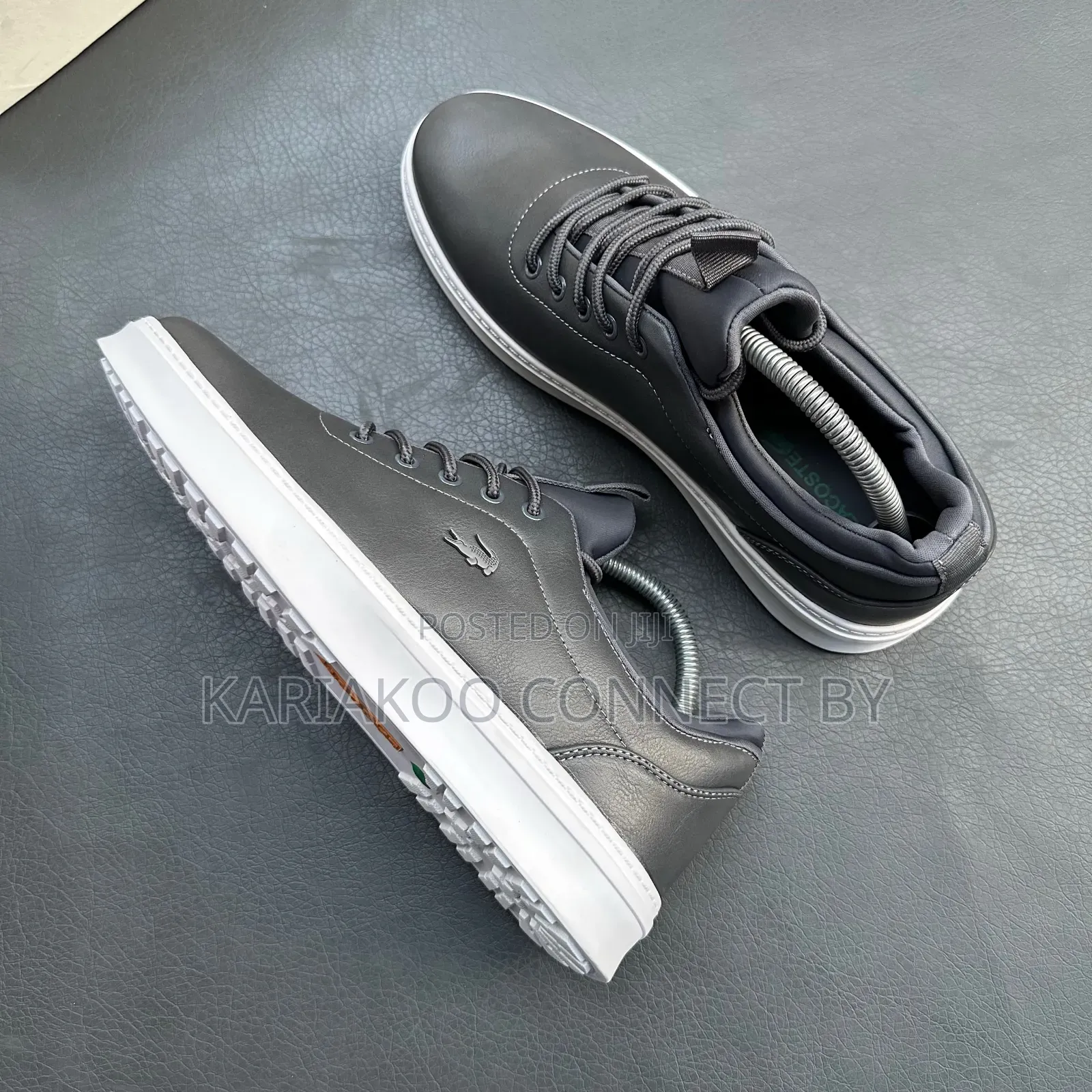 Classic Men's Leather Casual Sneakers