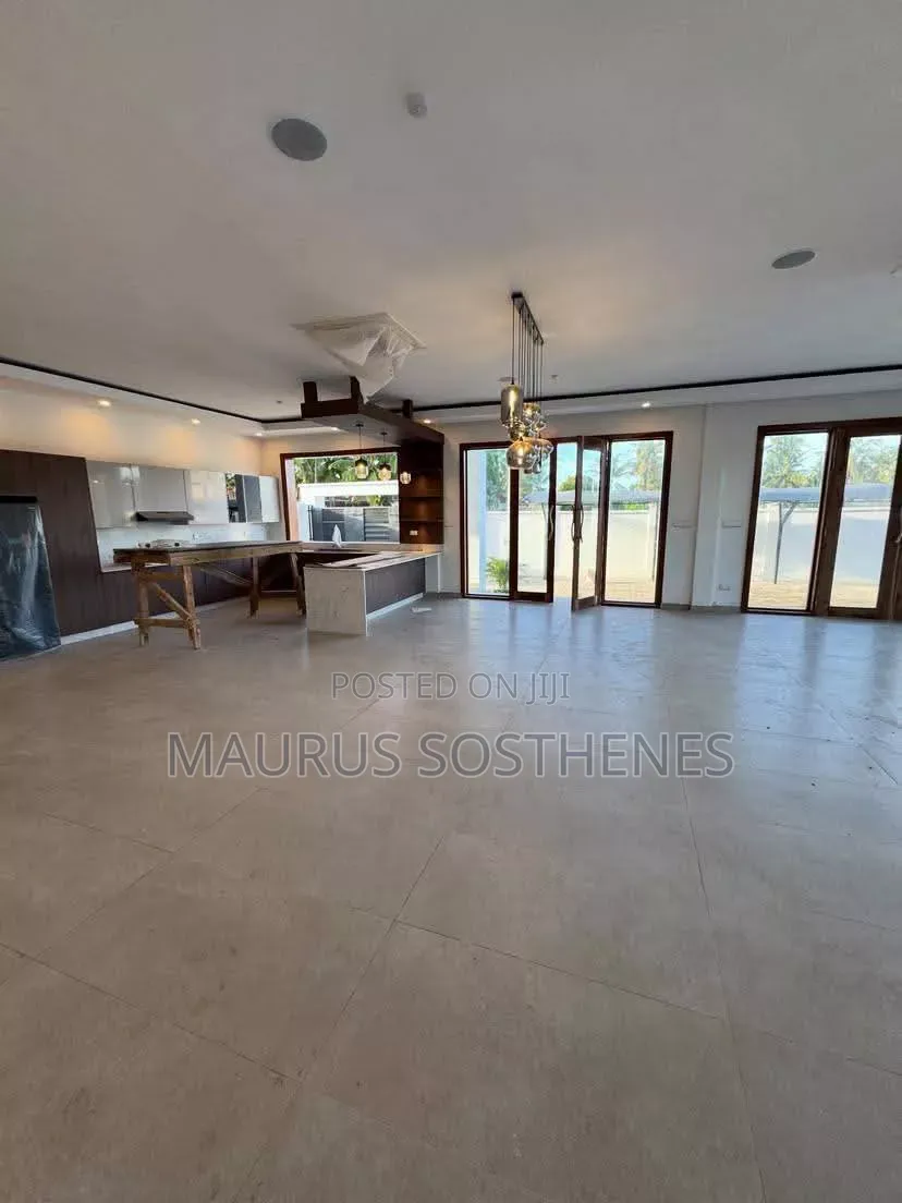 4bdrm House in Geza, Kigamboni for sale