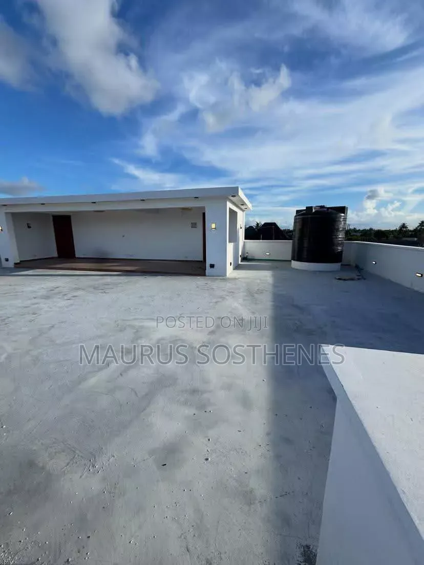 4bdrm House in Geza, Kigamboni for sale