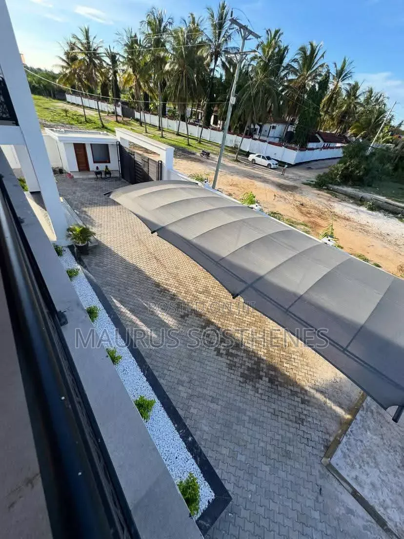4bdrm House in Geza, Kigamboni for sale