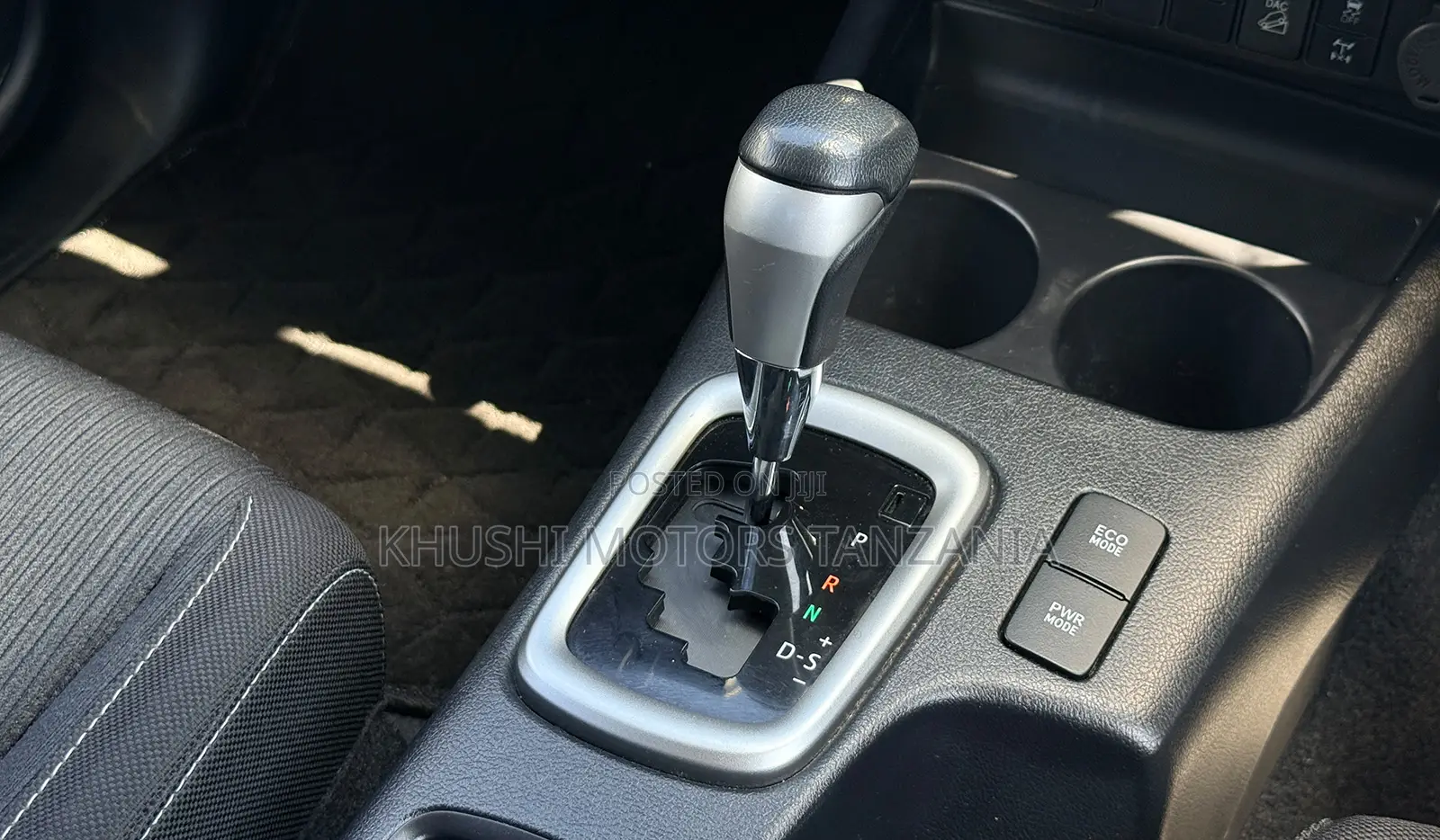 Toyota Hilux 2021 Gray
