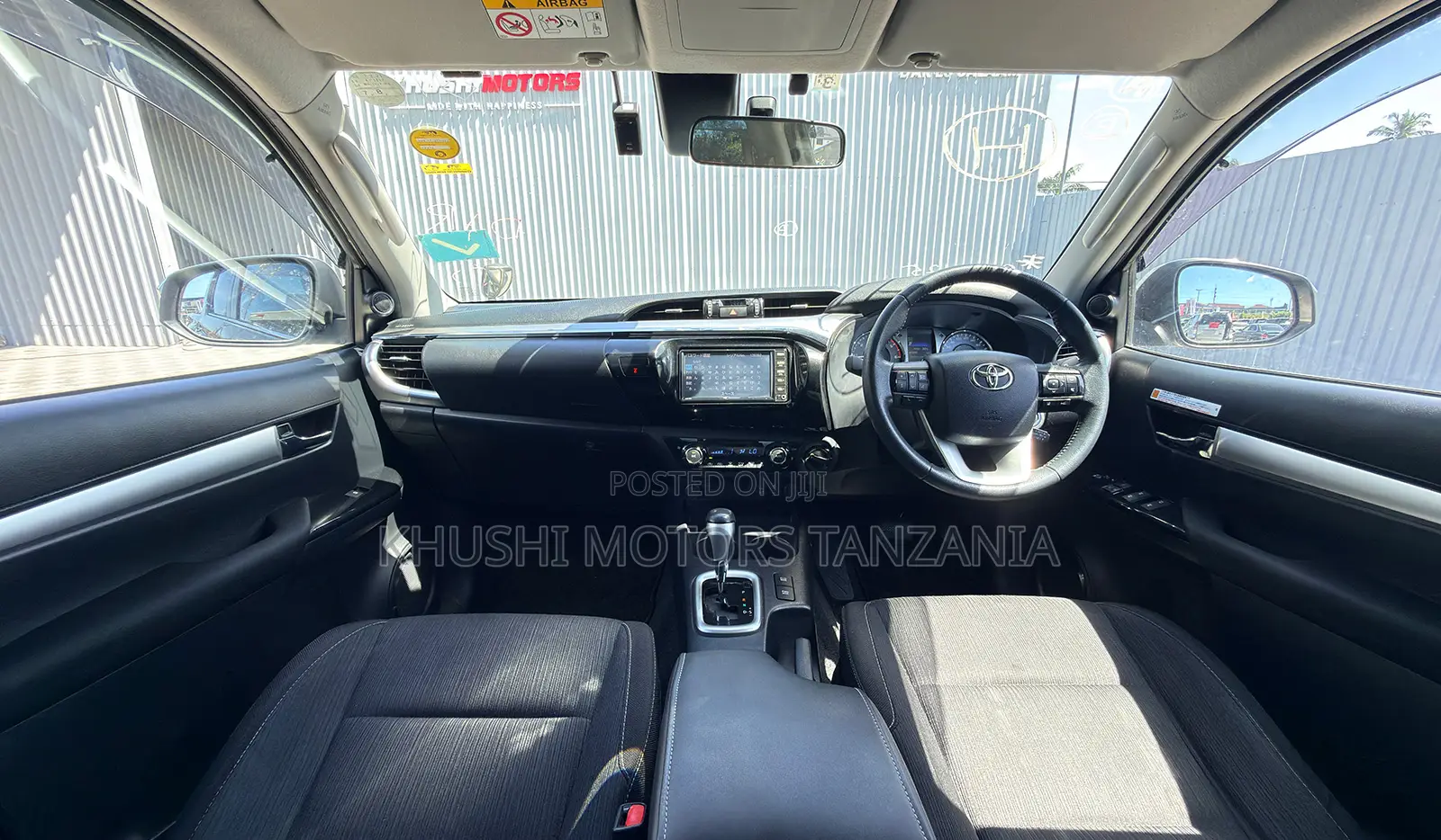 Toyota Hilux 2021 Gray