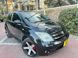 Toyota IST 2004 Black
