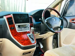 Toyota Alphard 2005 Silver