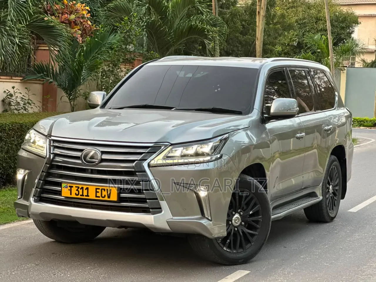 Toyota Land Cruiser 2022 Gray