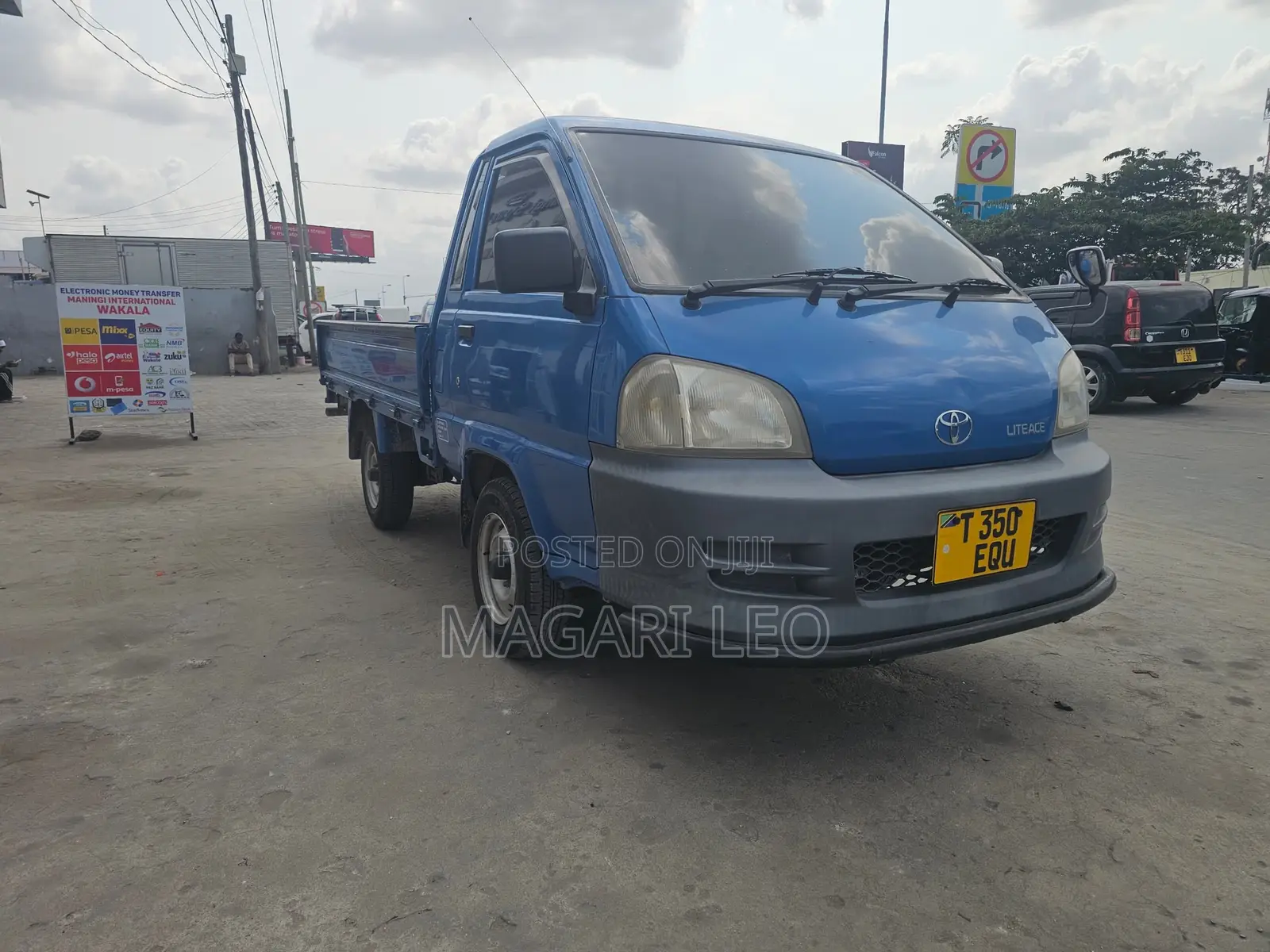 Toyota Hiace Mayai