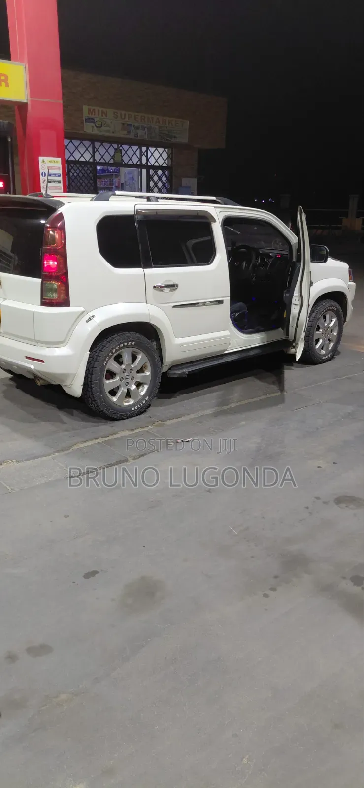 Honda Crossroad 2009 White