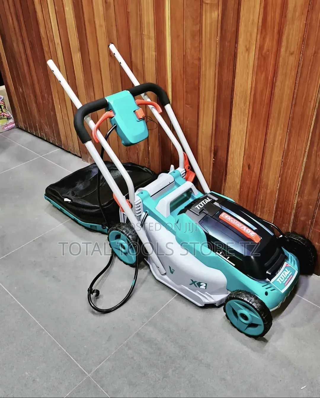 Total Cordless Lawn Mower 20V 14"