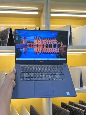 Laptop Dell Precision 15 5540 32GB Intel Core i7 SSD 512GB