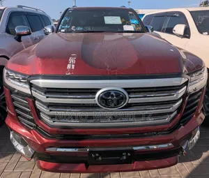 Toyota Land Cruiser 2023 Maroon