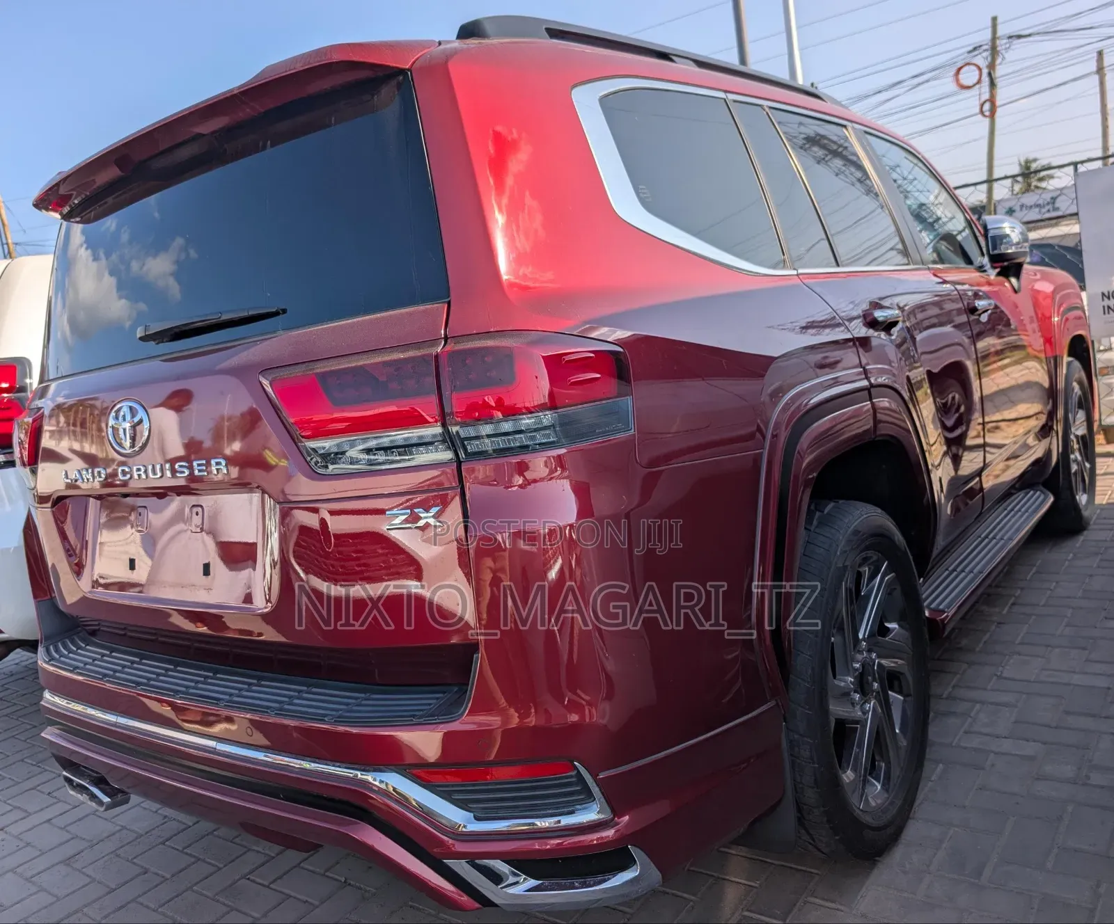 Toyota Land Cruiser 2023 Maroon