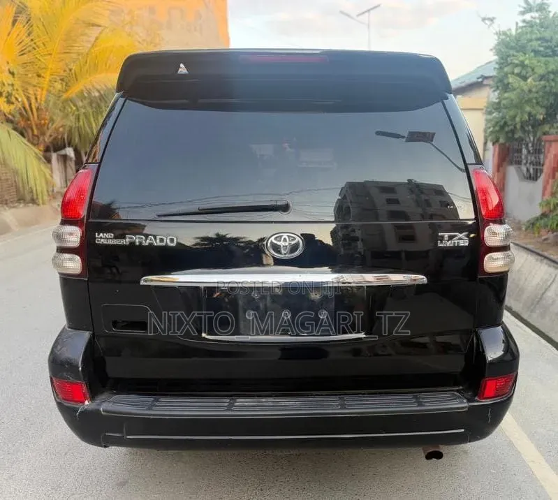 Toyota Land Cruiser Prado 2007 Black
