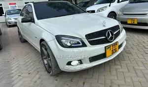 Mercedes-Benz CL 2010 White