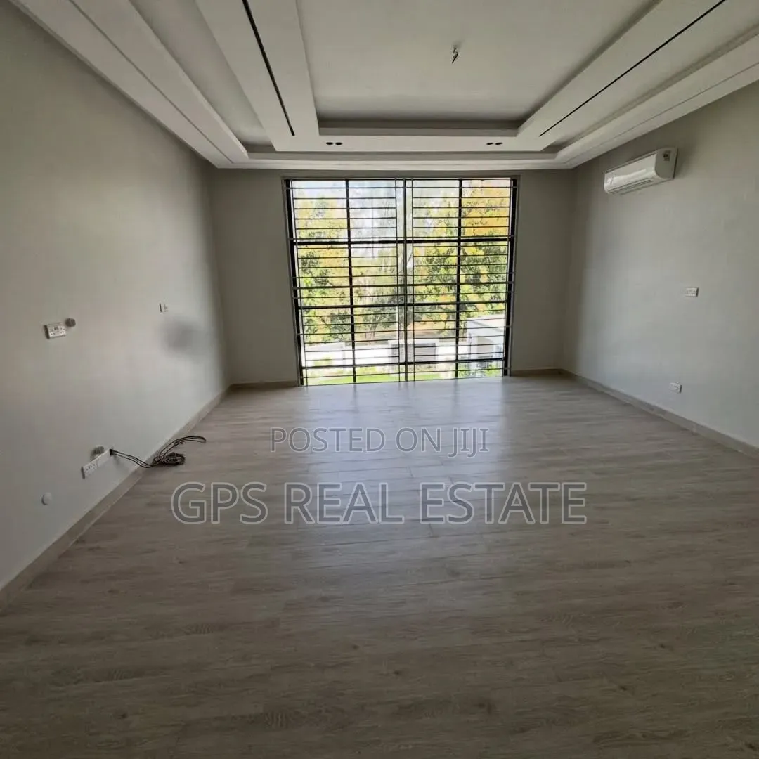 6bdrm House in Mbweni Jkt, Kinondoni for sale