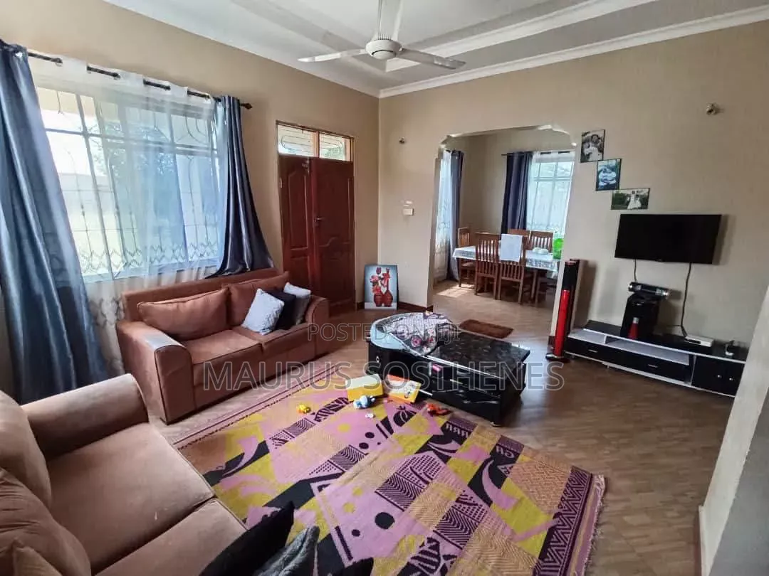 3bdrm House in Kivule Ccm, Ukonga for sale
